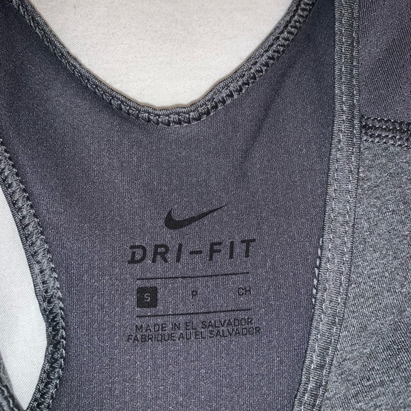 Nike DriFit Tank - Picture 3 of 3